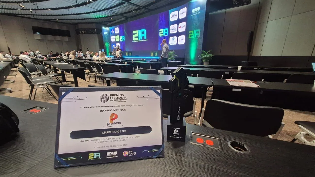 Certificado y trofeo de los Premios Excelencia BIM Colombia 2026 de Camacol a Marketplace BIM Prodesa, desarrollado por Horizun Group